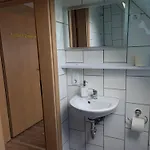 Zum Ringelberg Casa de hóspedes 2*