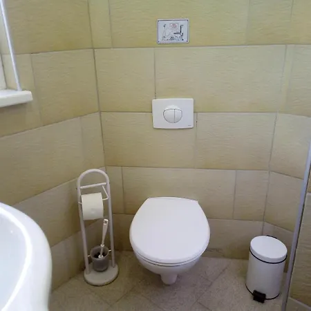 Konukevi Zum Ringelberg 2*