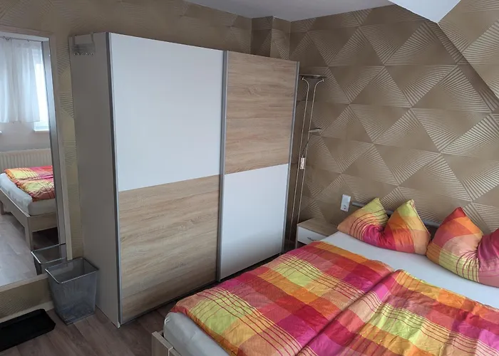 Zum Ringelberg 2* Erfurt