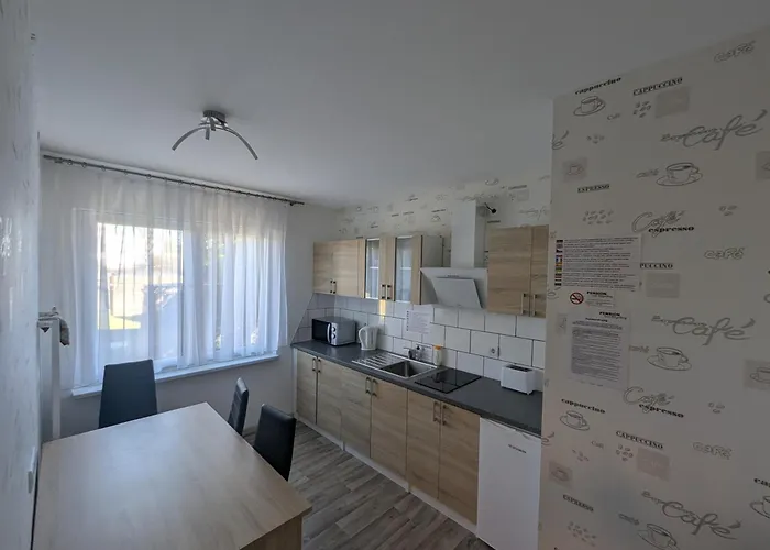 Zum Ringelberg בית הארחה 2*